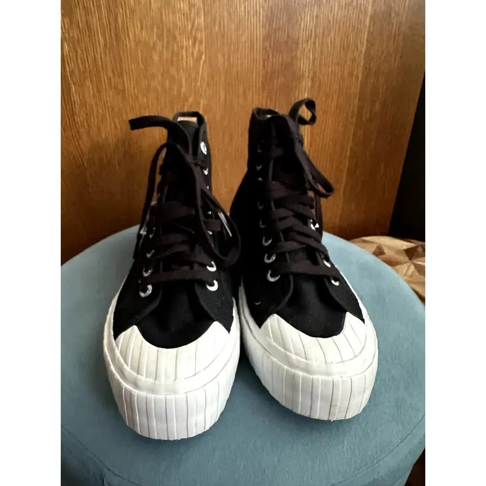 Superga great black